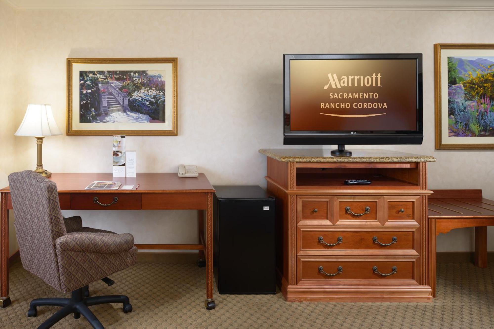 Sacramento Marriott Rancho Cordova Hotel Phòng bức ảnh